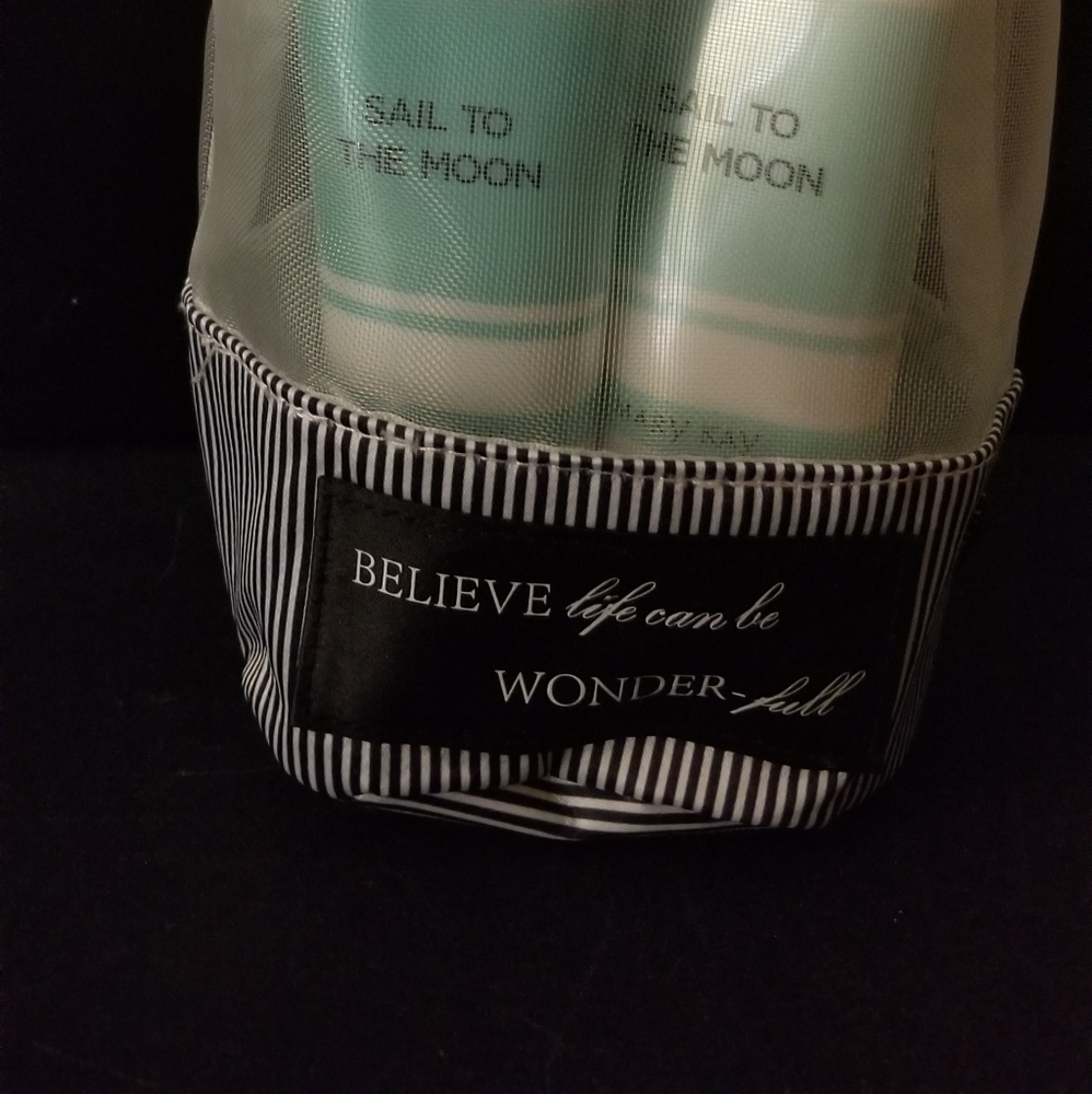 Mary Kay sail to the moon
